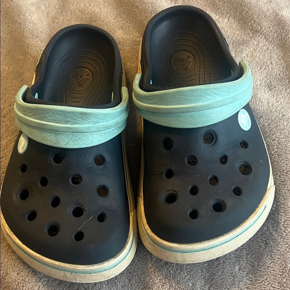 Kids Crocs- great condition!